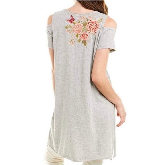 NEW JOHNNY WAS GREY EMBROIDERED FLORAL CECILE COLD SHOULDER TUNIC SZ SMALL - Picture 2 of 10